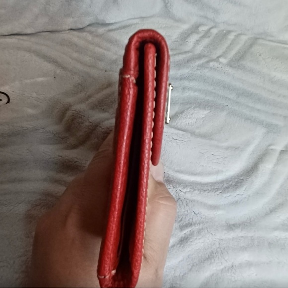 Dooney & Bourke Red Pebbled Leather Wallet - EUC - Picture 3 of 5